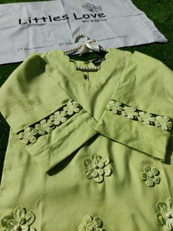 Floral pistachio lawn - Image 3