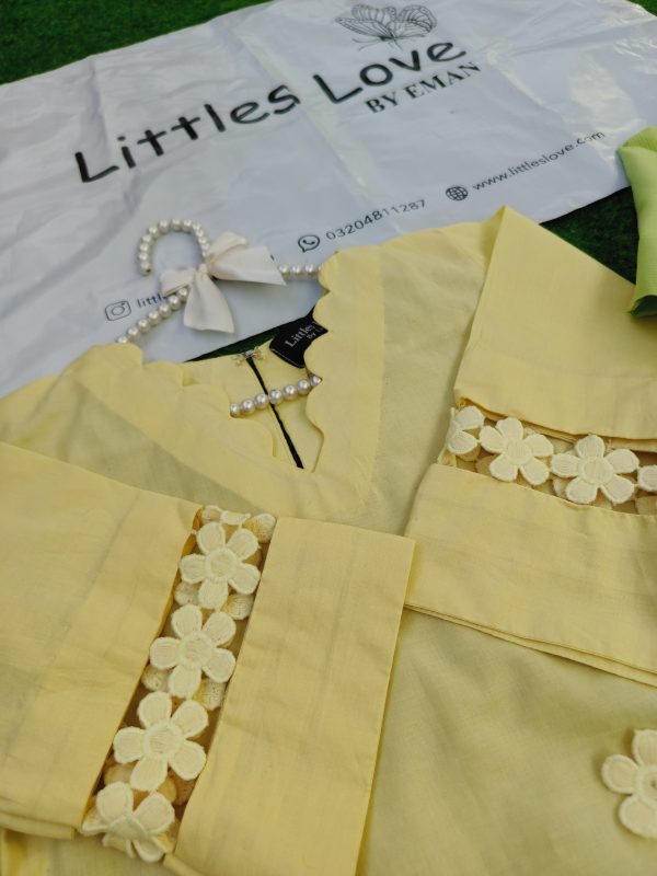 Floral lemon lawn - Image 4